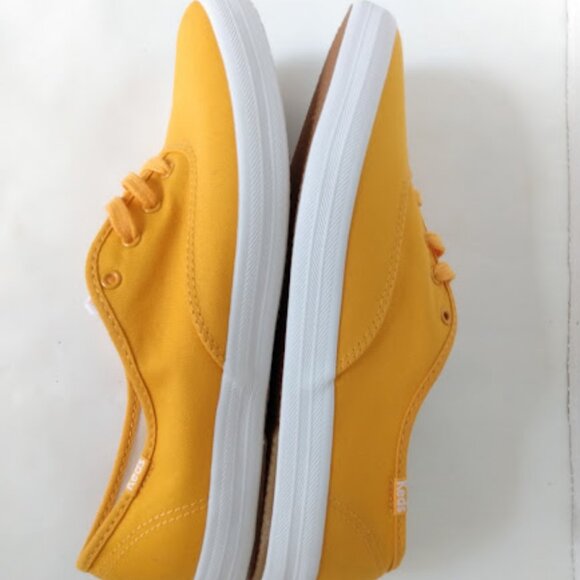 KEDS Women's Champion Core Solid Goldenrod Canvas Sneakers Size 9 - Picture 4 of 12